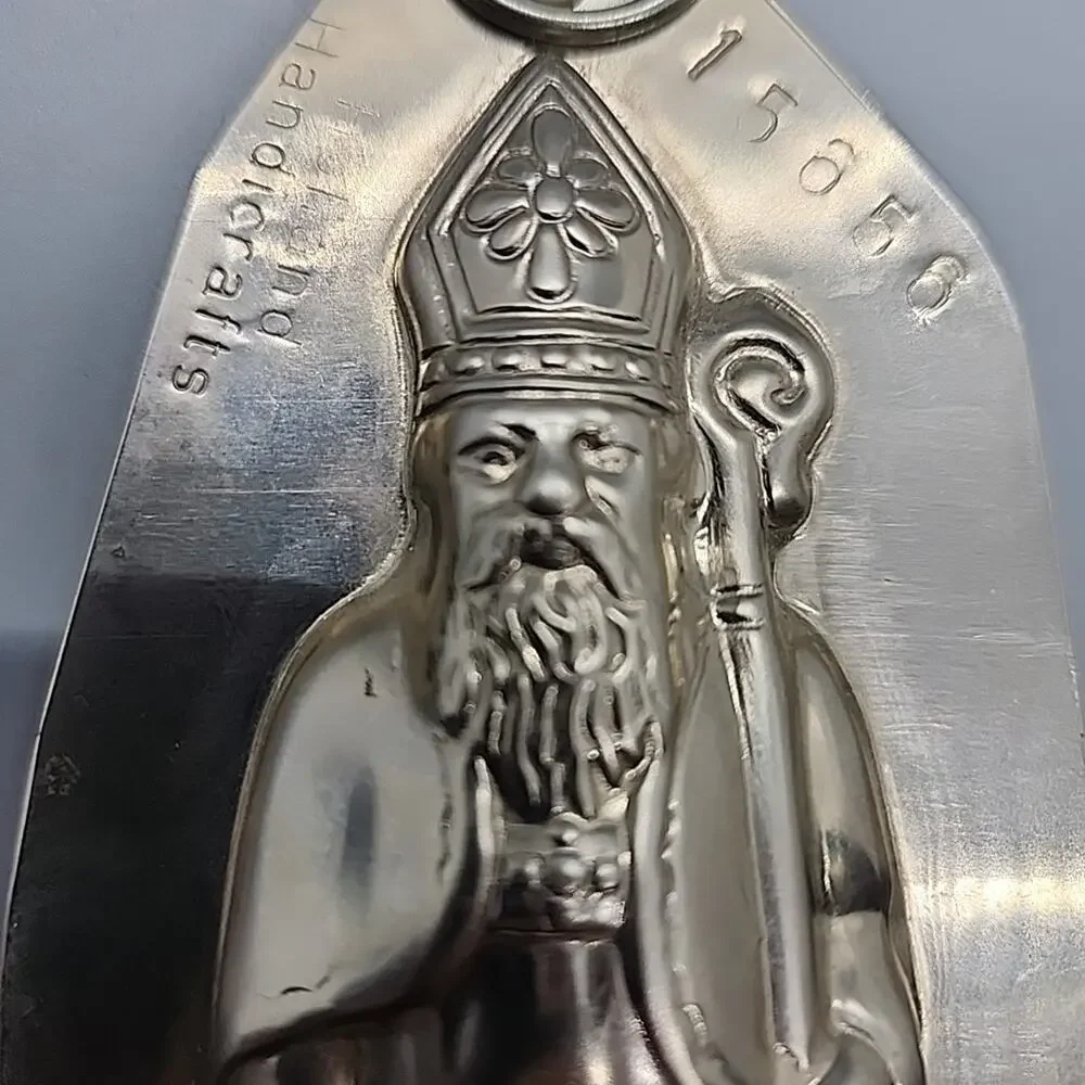 Vintage Father Christmas Dutch Chocolate Mold Holland Handicrafts w/ Clips 15656